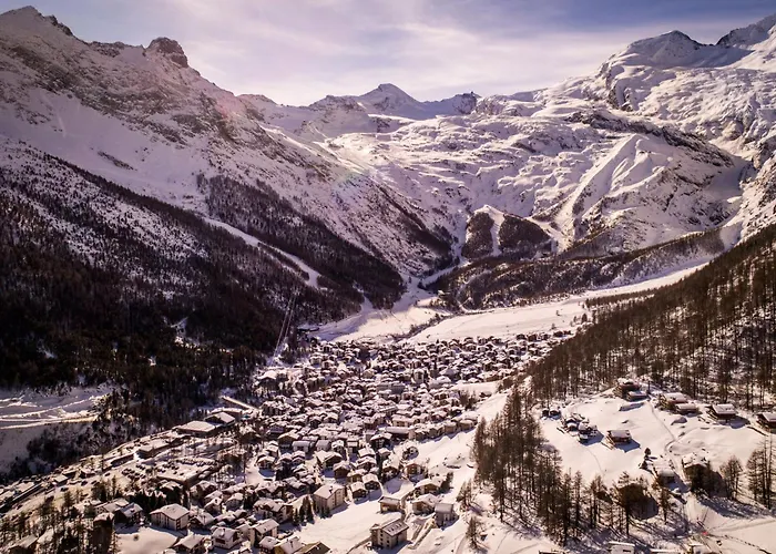 Chateau A-1 By Interhome Daire *